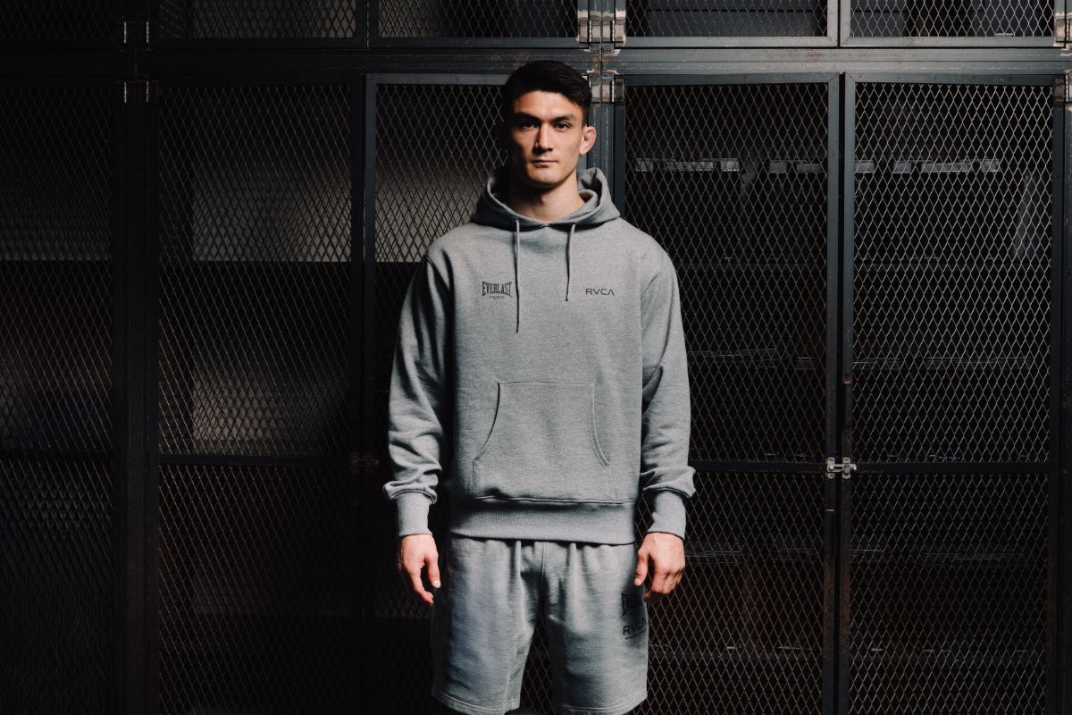 EVERLAST×RVCA HOODIE