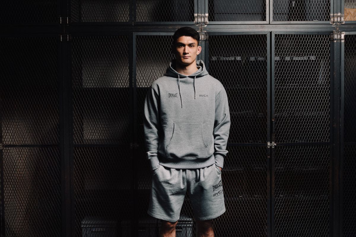 EVERLAST×RVCA HOODIE