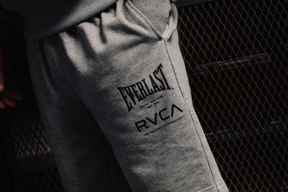 EVERLAST×RVCA SHORTS