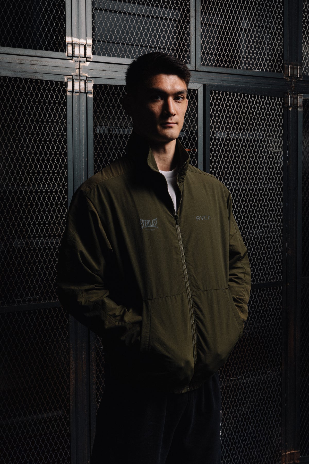 EVERLAST×RVCA LIGHT JACKET