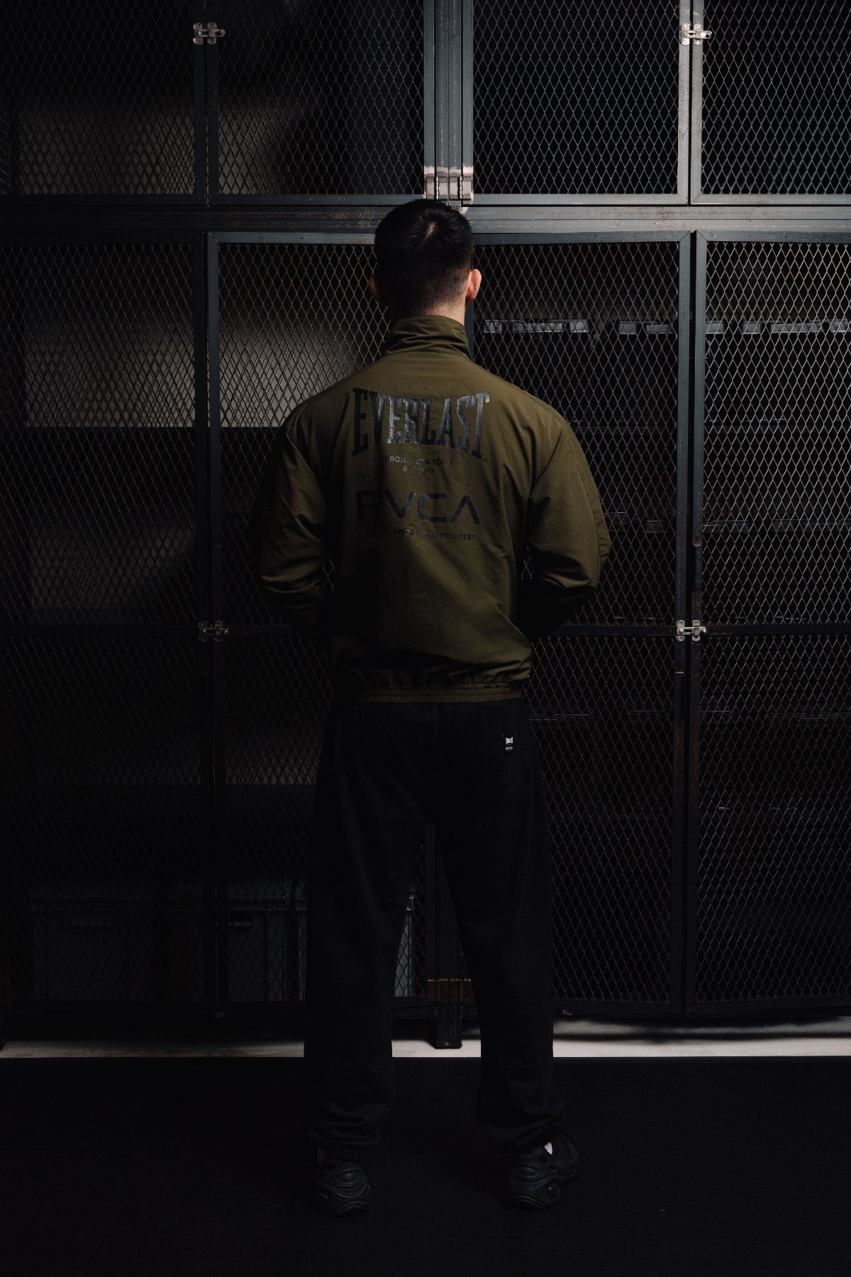 EVERLAST×RVCA LIGHT JACKET