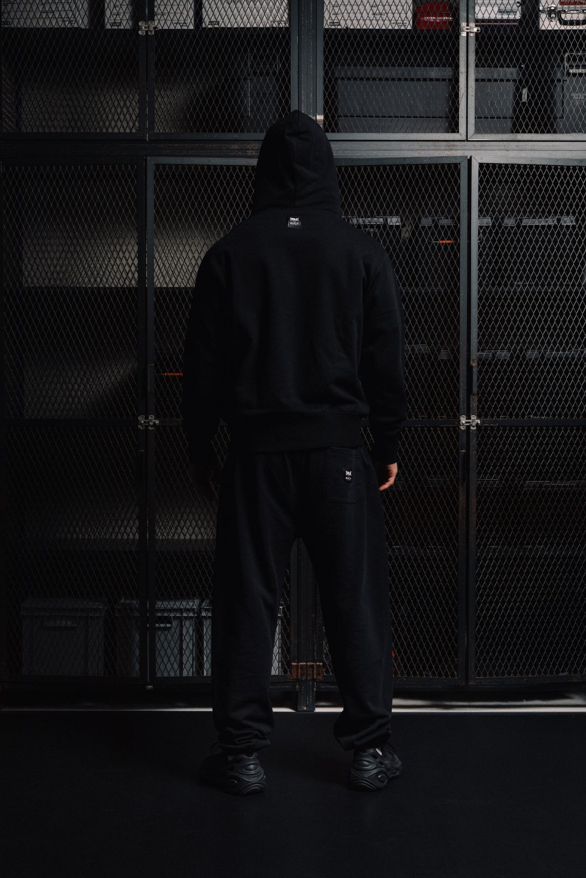 EVERLAST×RVCA SWEATPANTS