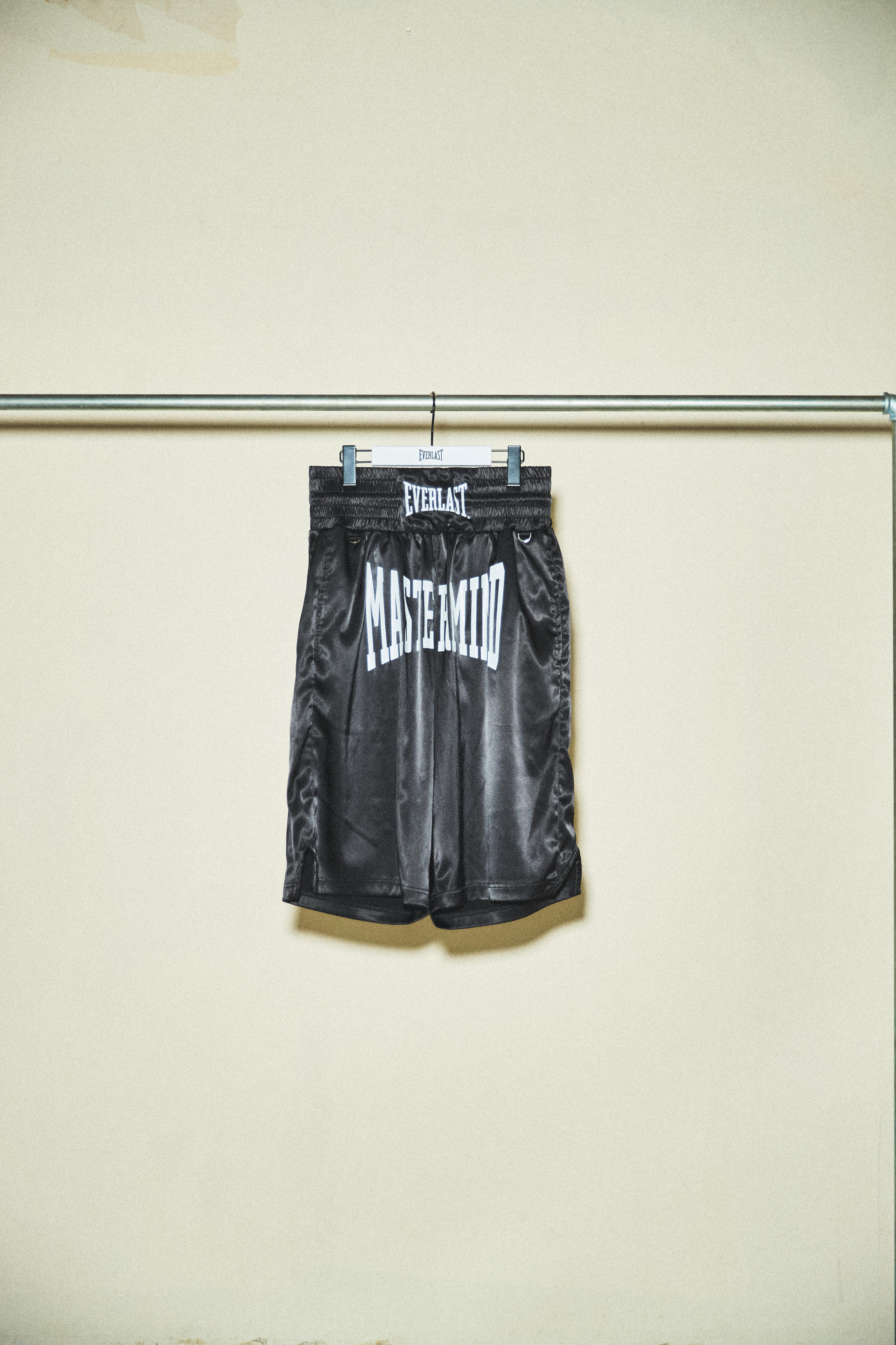 ボクシング EVERLAST MASTERMIND WORLD BOXING SHORTS EVERLAST × MASTERMIND WORLD BOXING SHORTS – MASTERMIND TOKYO