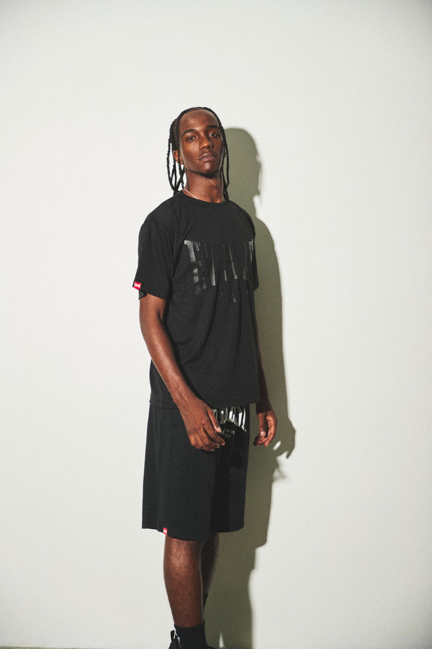 EVERLAST DRY TEE front logo