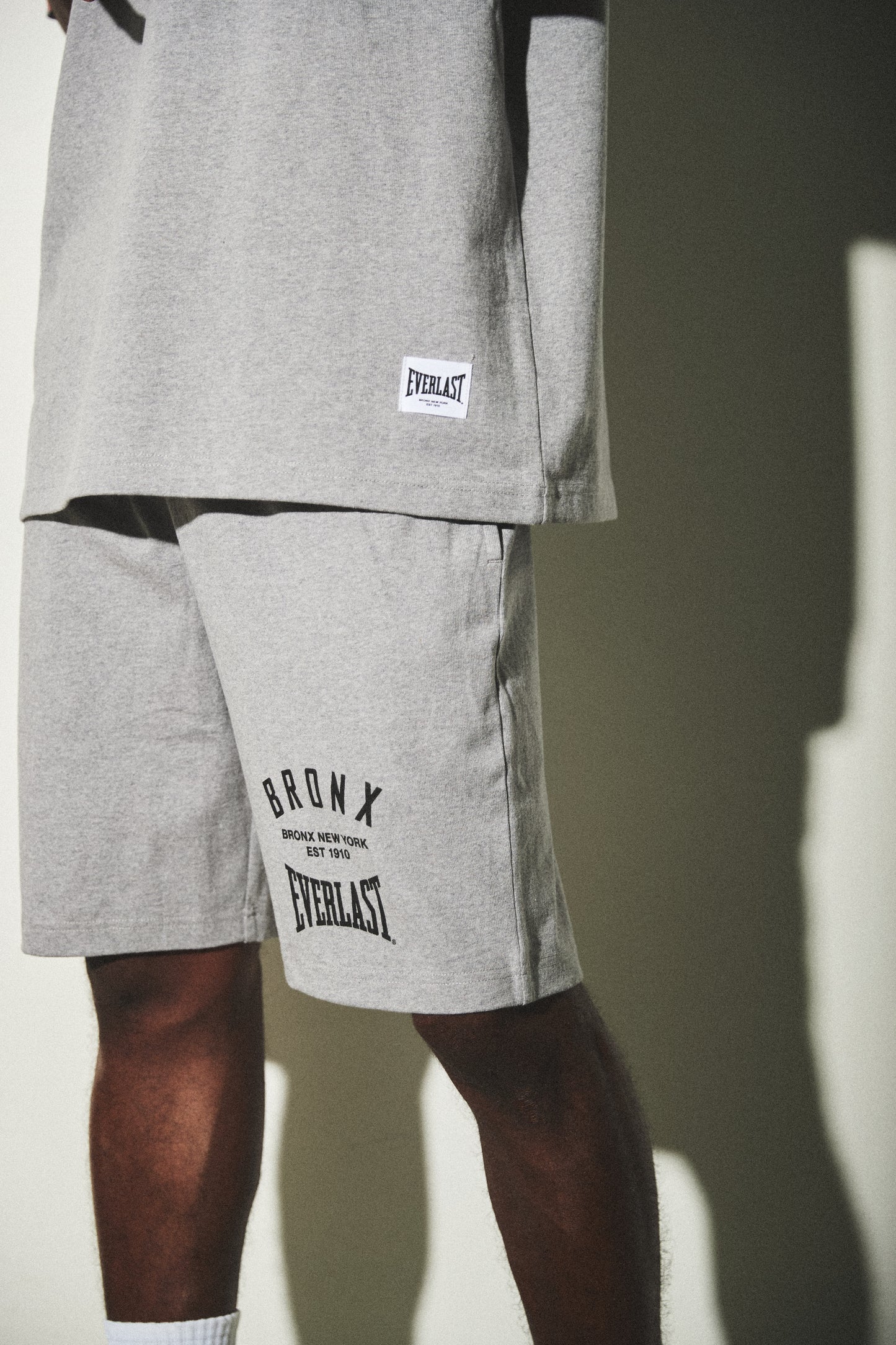 EVERLAST graphic Shorts