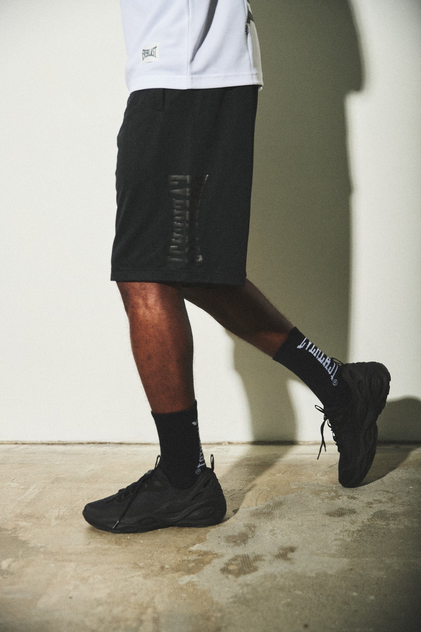 EVERLAST DRY shorts side logo