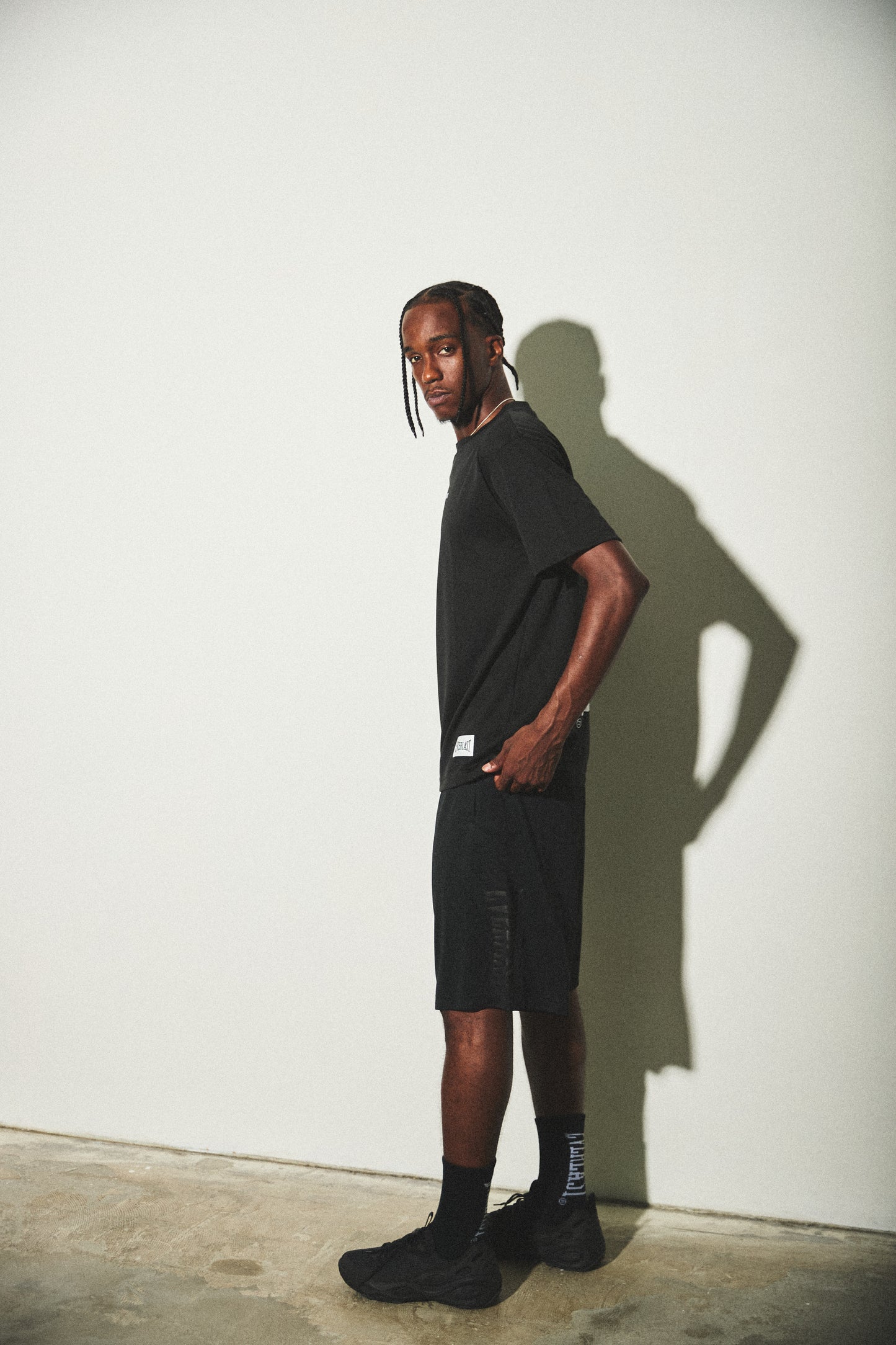 EVERLAST DRY shorts side logo