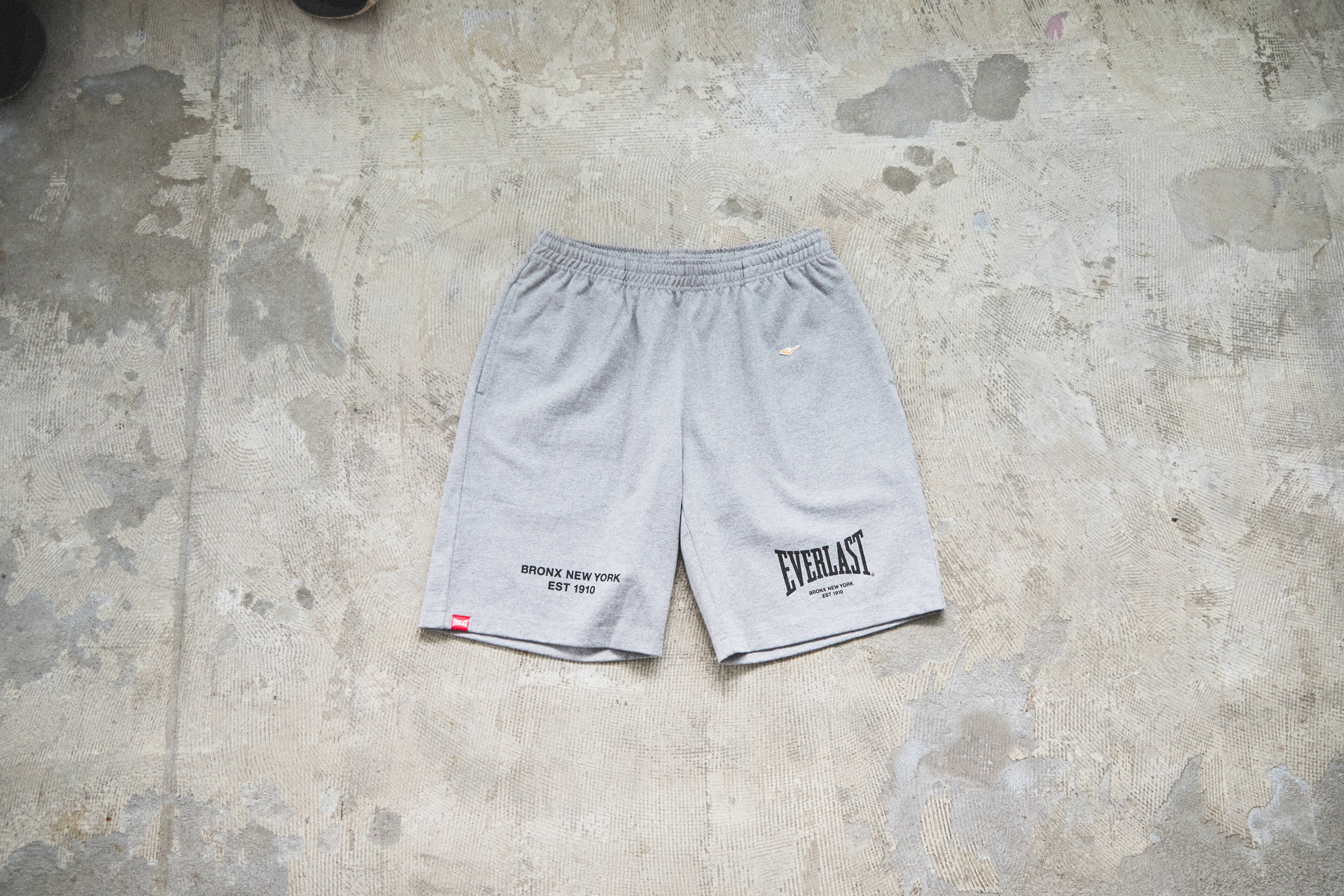 EVERLAST graphic Shorts