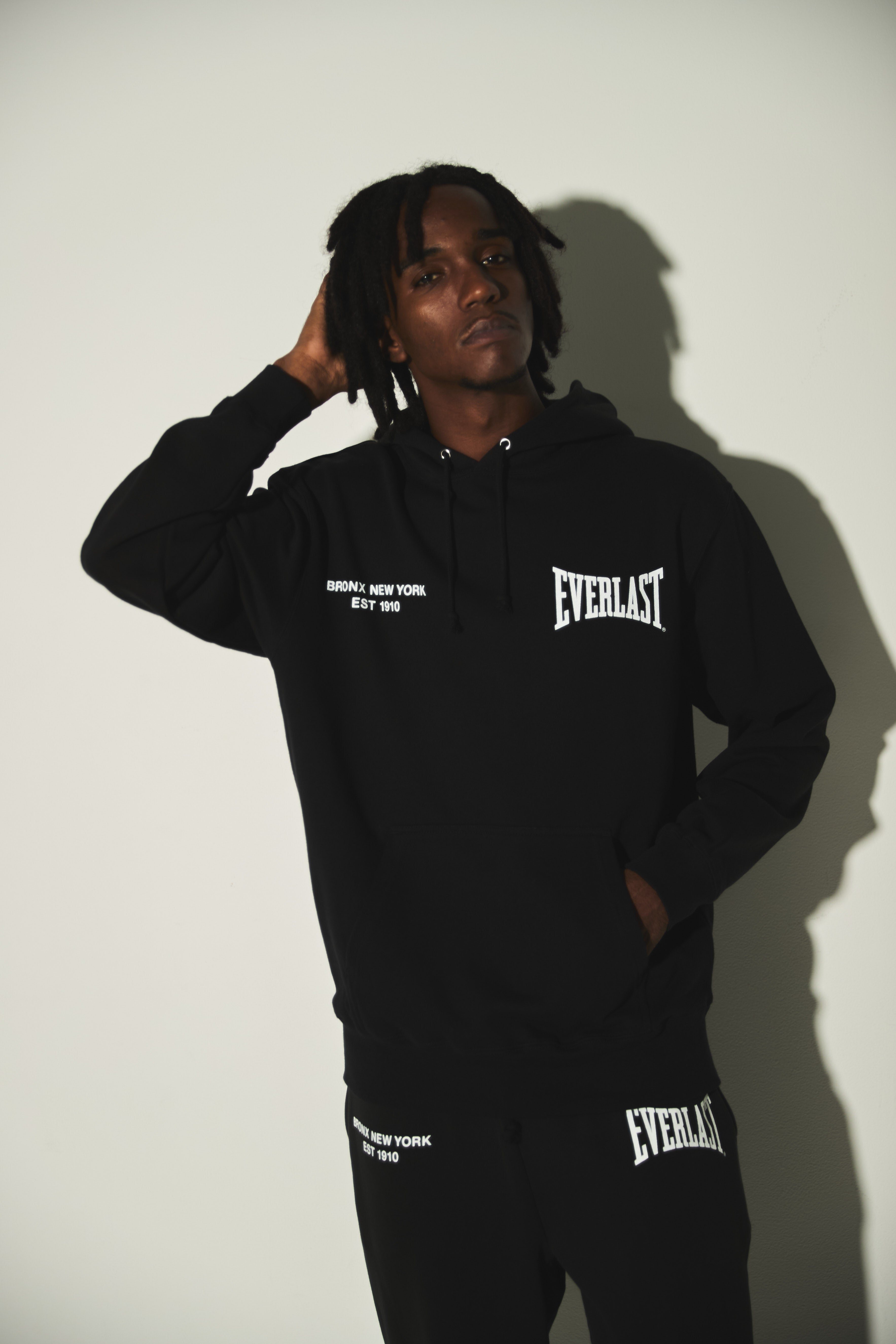 EVERLAST parallel LOGO HOODIE